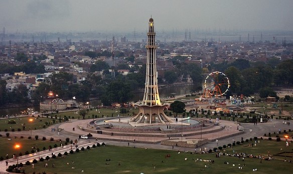 Lahore Whatsapp Group Links (Updated List)